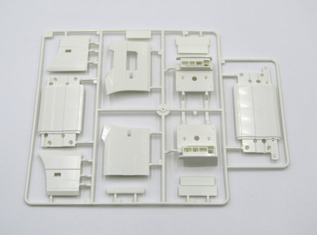 Tamiya 56375 Volvo FH16 Globetrotter XL 750 4x2, 9225244/19225244 U Parts, NEW