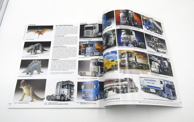 Tamiya 64457 Model Kit Catalogue/Catalog 2025, (English/German/French/Spanish)