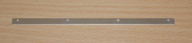 Tamiya 56307 Mercedes-Benz 1850L, 4305393/14305393 Gate/Door Stopper, NEW