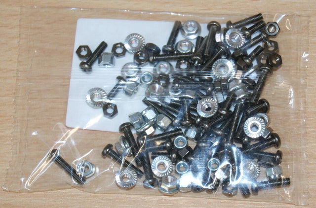 Tamiya 56312 Volvo FH12 Globetrotter 420, 9465557/19465557 Screw Bag BA, NIP