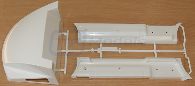 Tamiya 56309 Ford Aeromax, 9005549/19005549 D Parts (Roof Spoiler & Side Panels)