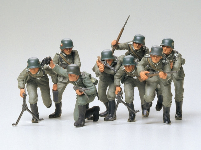 Tamiya 35030 1/35 Military Miniatures Series: German Assault Troops (Infantry)