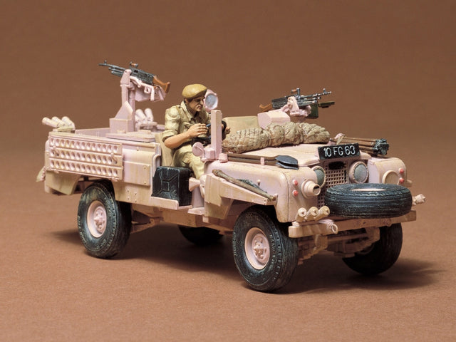 Tamiya 35076 1/35 Military Miniatures Series: S.A.S Land Rover Pink Panther