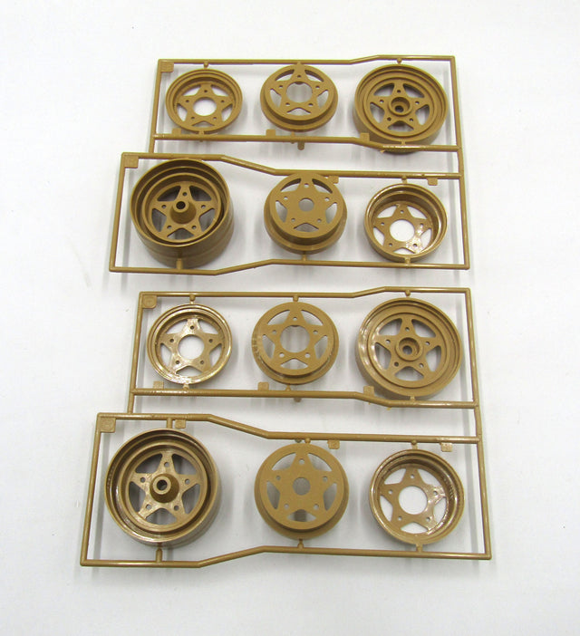 Tamiya 58046 Fast Attack Vehicle/FAV 2011, 9005162/19005162 F & R Parts (Wheels)
