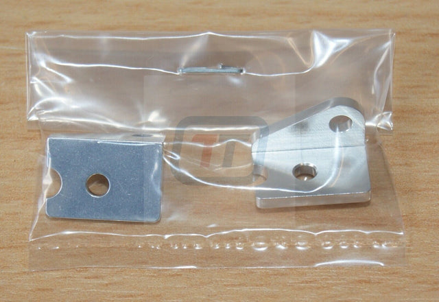 Tamiya 58686 VQS, 9803283/19803283 Rear Damper Stay (Left & Right), NIP