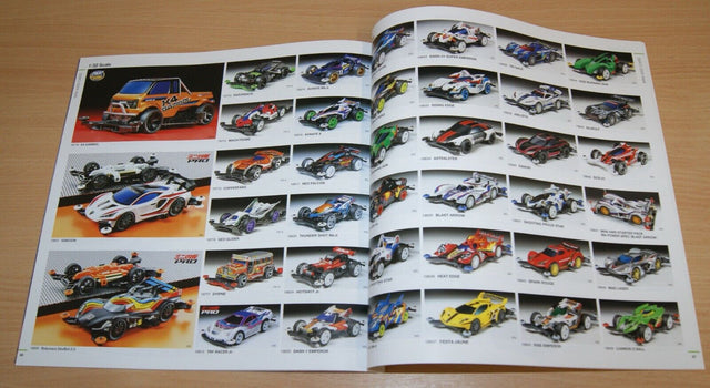 Tamiya 64437 Model Kit Catalogue/Catalog 2022, (English/German/French/Spanish)