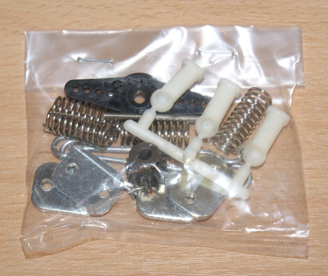 Tamiya 58004 XR311 (Re-Release), 9415687/19415687 Rod Bag, NIP