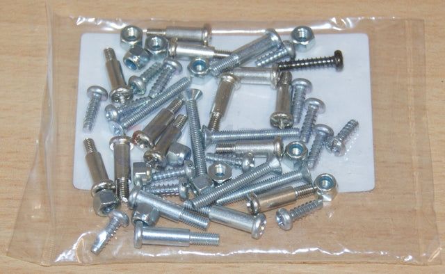 Tamiya 56303 Tanker Trailer/Shell/Gallant Eagle, 9465483/19465483 Screw Bag B, NIP